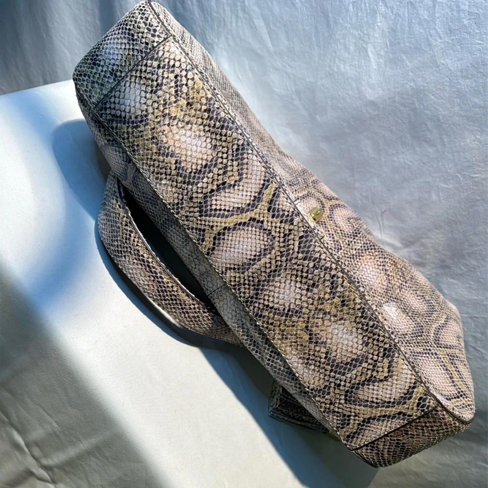 G.I.L.I. Beige Snakeskin Hobo Bag